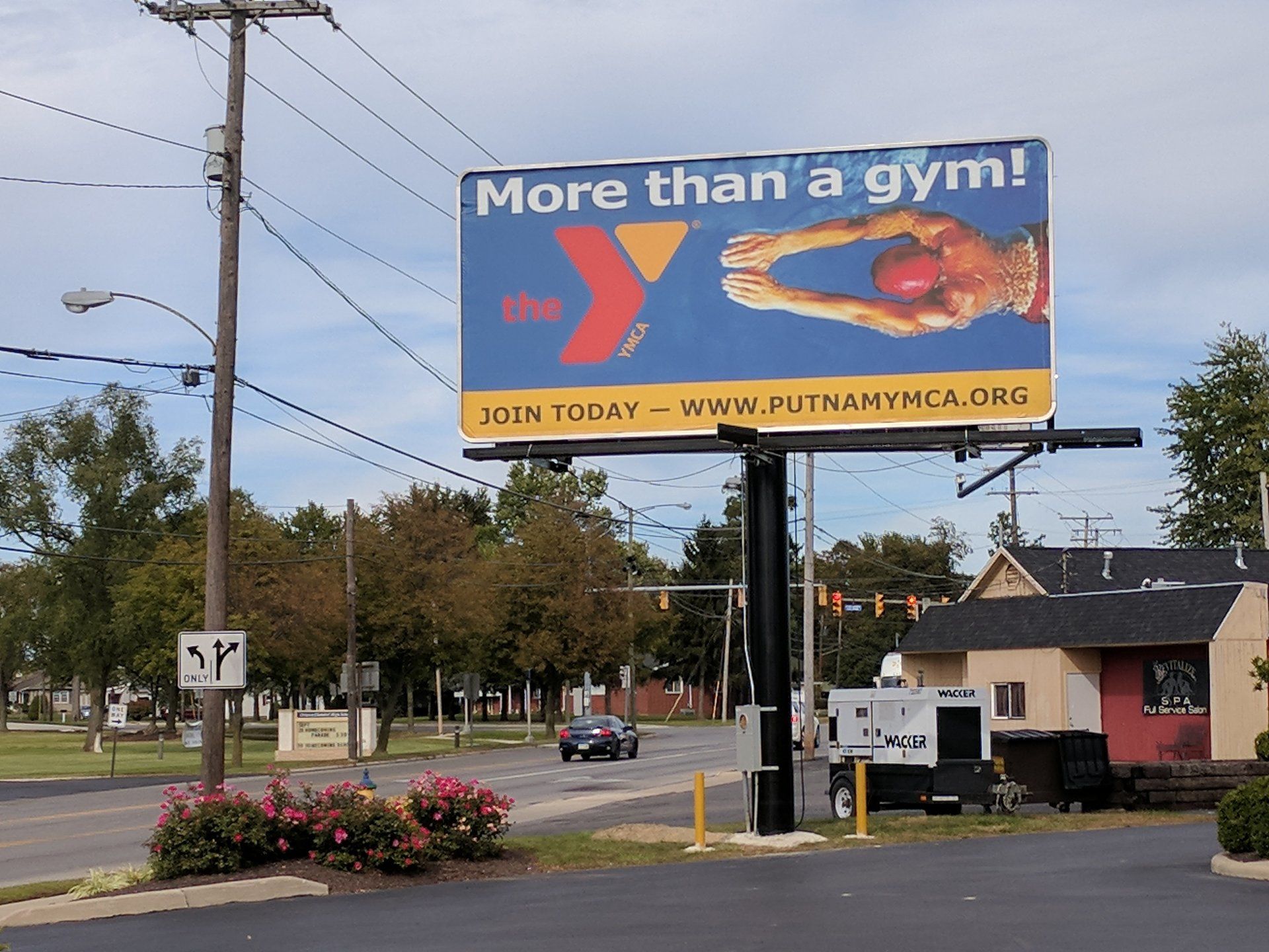 Photo Gallery of Billboards for Giesken Outdoor Advertising