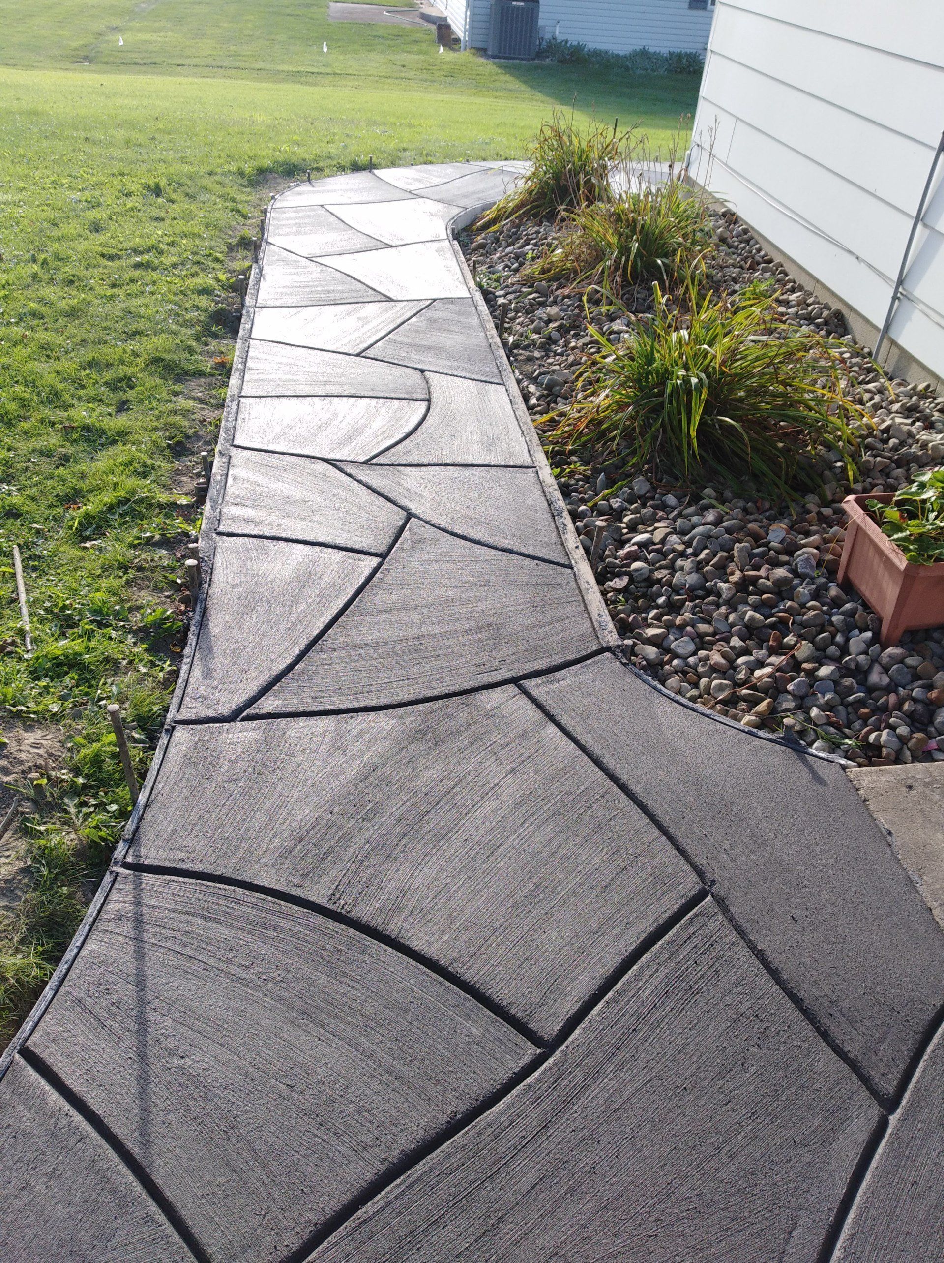 Concrete Walkways Youngstown, OH Russo's Quality Concrete Inc.