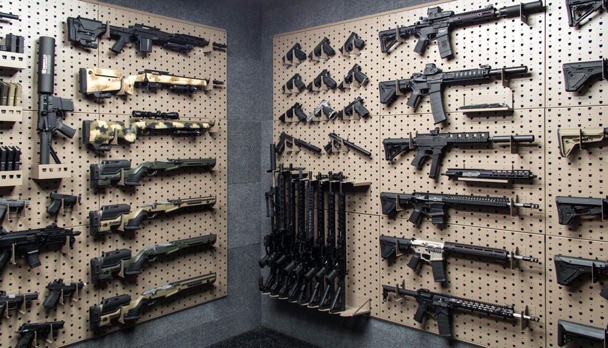 Tactical Gun Room Design with Modular Weapons Storage