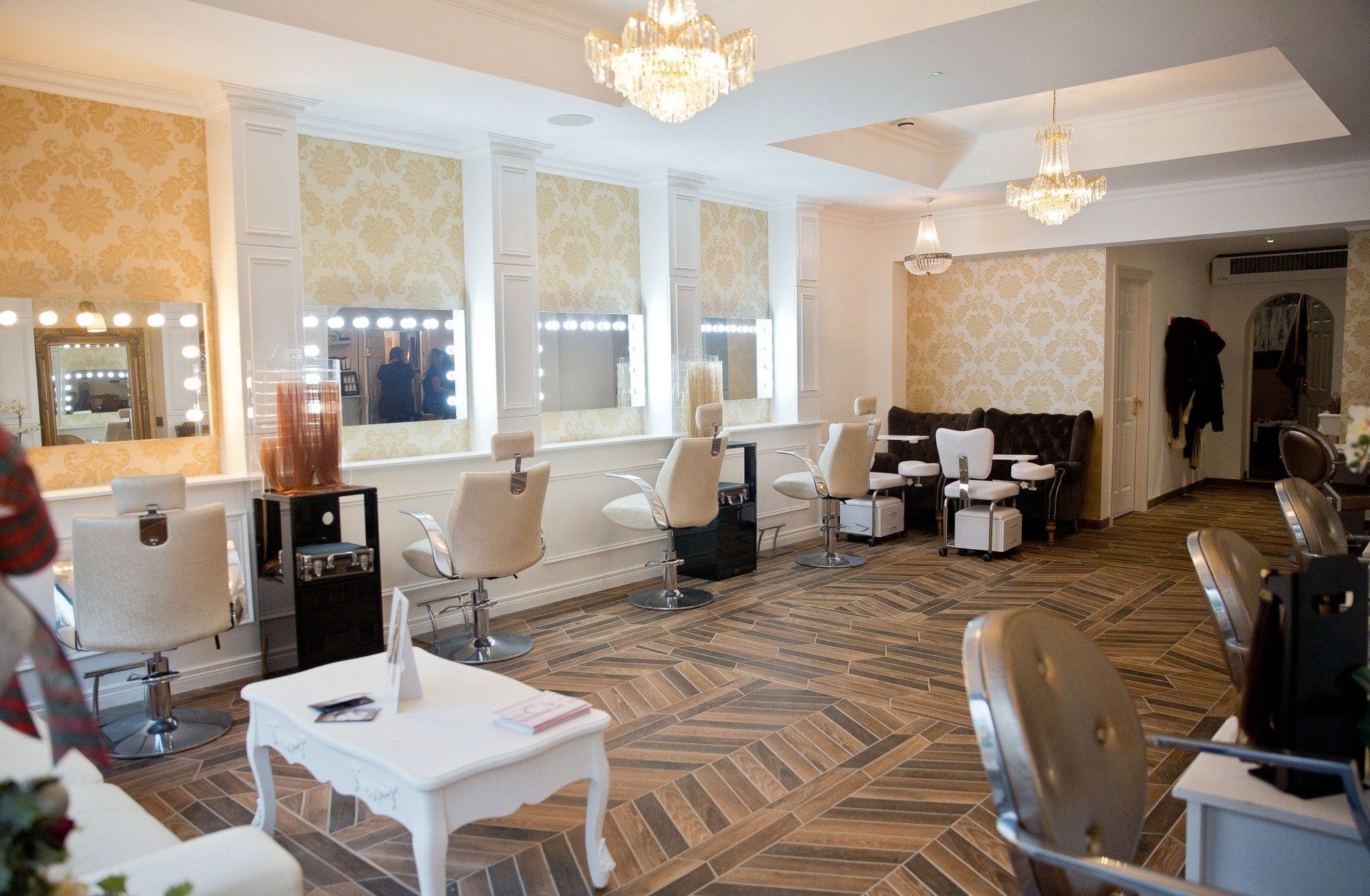 Hair extensions salon, Belfast La Bella Vita Ltd