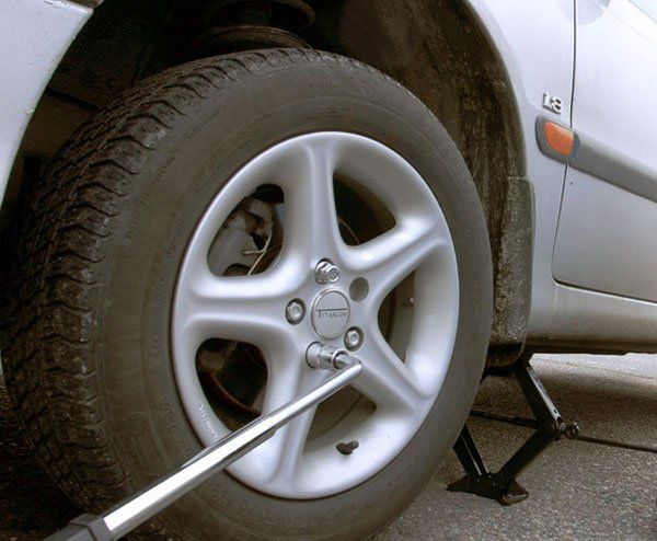 Mobile tyre fitting 247 | MSL Tyres Tyre repairs and replacements | MSL Tyres