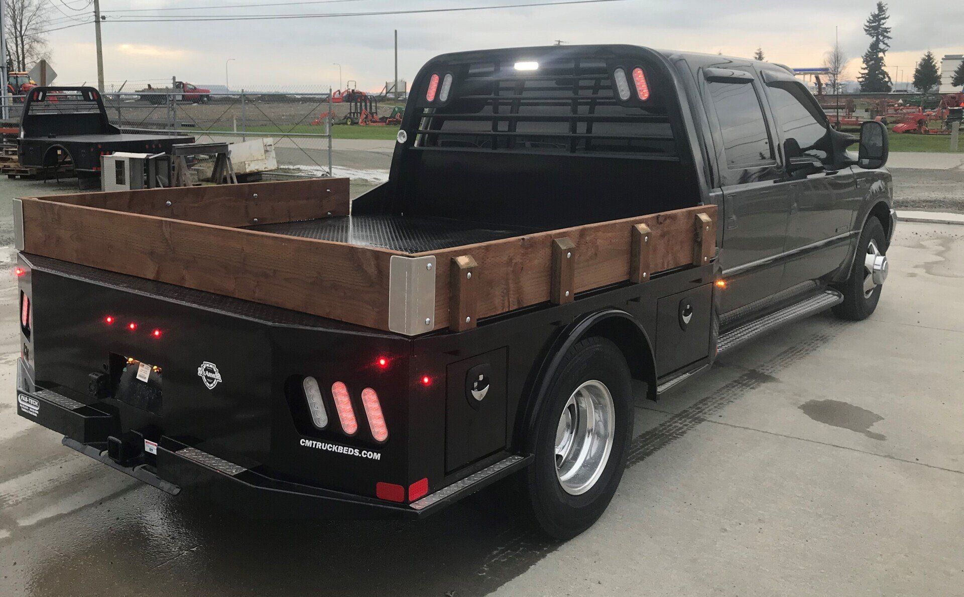 Truck Beds | Fab - Tech Inc | Burlington, WA